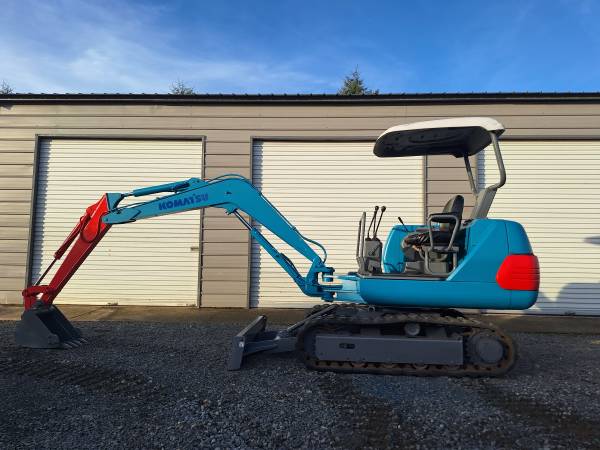 Komatsu PC20, dovoz USA — foto 2 z 10