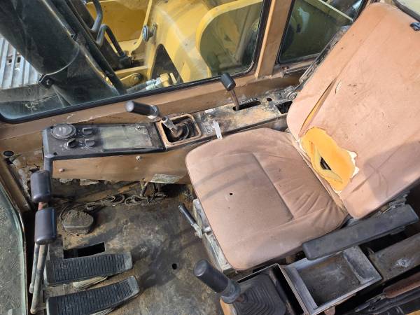 Caterpillar, dovoz USA — foto 10 z 11