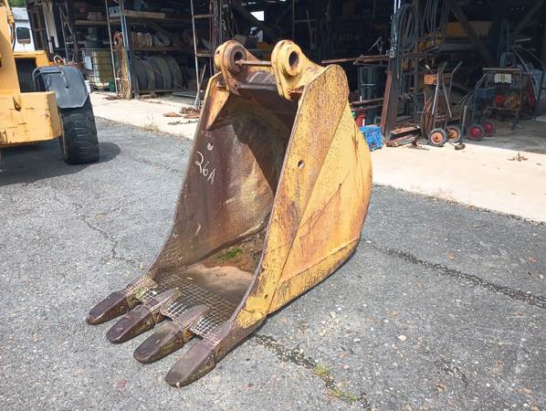 Caterpillar, dovoz USA — foto 11 z 11