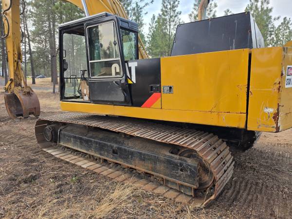 Caterpillar, dovoz USA — foto 6 z 11