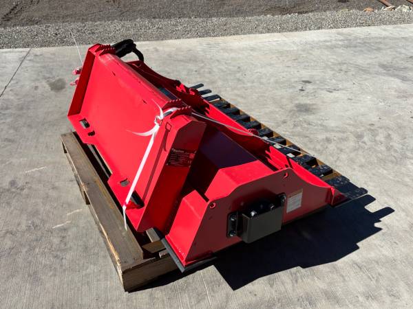 Caterpillar, dovoz USA — foto 6 z 8