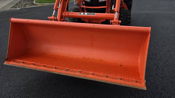 Caterpillar LOW, dovoz USA — foto 5 z 12