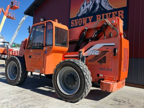 Caterpillar, dovoz USA — foto 11 z 12