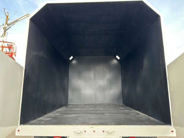 Caterpillar USED, dovoz USA — foto 10 z 12