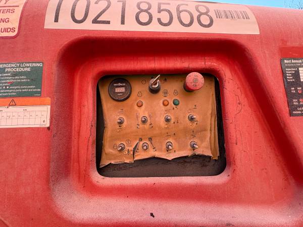 Caterpillar SKYJACK, dovoz USA — foto 10 z 11