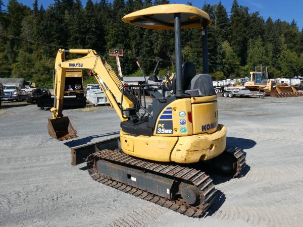 2017 Komatsu, dovoz USA — foto 5 z 12