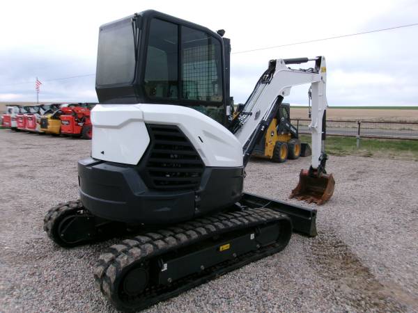 Bobcat E40, dovoz USA — foto 3 z 12