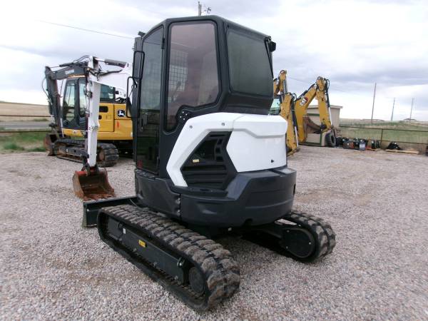 Bobcat E40, dovoz USA — foto 4 z 12