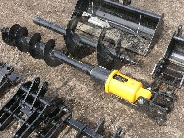 Bobcat PREMIUM, dovoz USA — foto 3 z 6