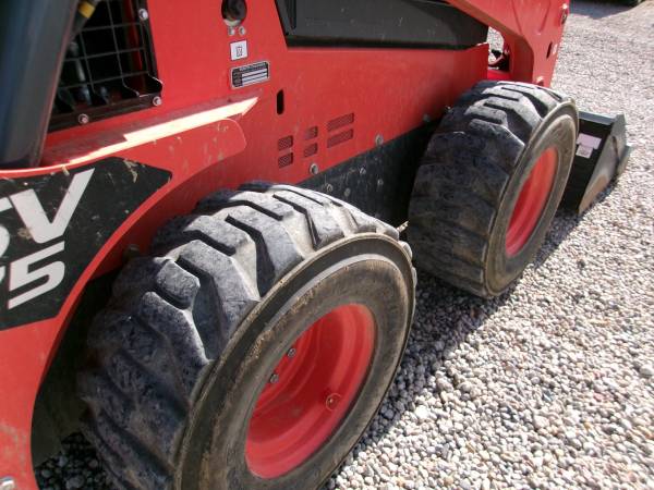 Kubota SSV75, dovoz USA — foto 5 z 12
