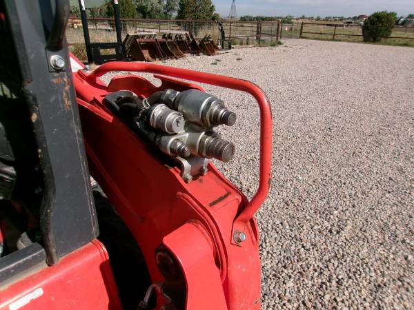 Kubota SSV75, dovoz USA — foto 7 z 12