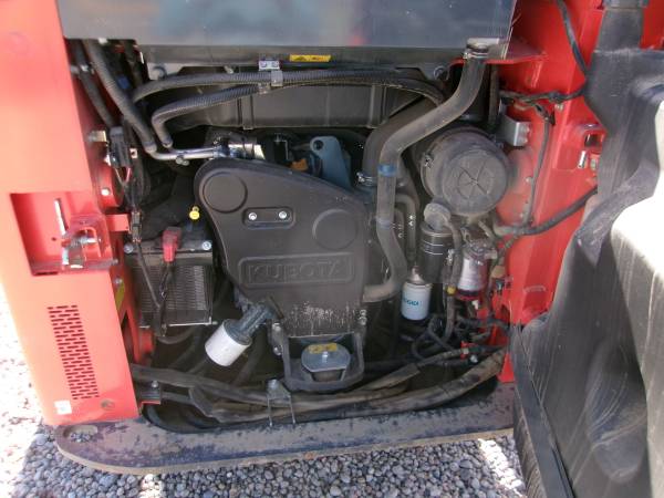 Kubota SSV75, dovoz USA — foto 9 z 12