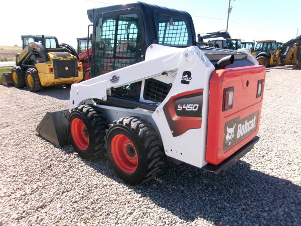 Case BOBCAT, dovoz USA — foto 3 z 12