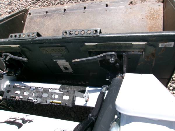 Case BOBCAT, dovoz USA — foto 6 z 12