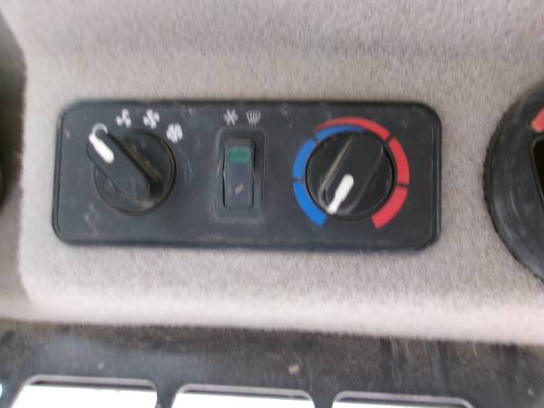 Bobcat S64, dovoz USA — foto 12 z 12