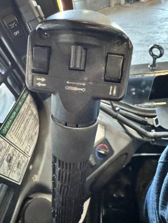 Caterpillar BOBCAT, dovoz USA — foto 8 z 11