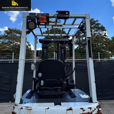Caterpillar UNICARRIERS, dovoz USA — foto 3 z 12