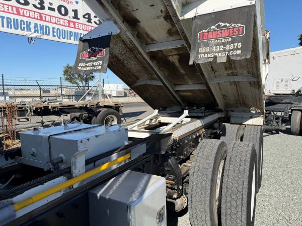 Caterpillar PETERBILT, dovoz USA — foto 12 z 12
