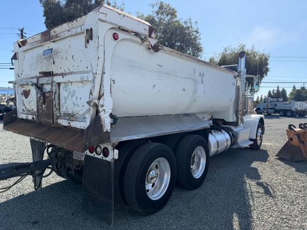 Caterpillar PETERBILT, dovoz USA — foto 6 z 12