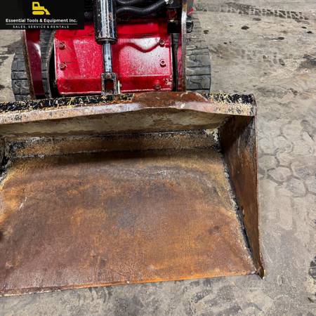 Caterpillar TORO, dovoz USA — foto 4 z 12