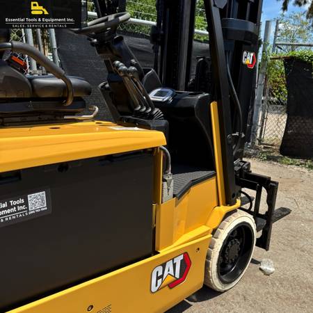 Caterpillar EC30N2, dovoz USA — foto 10 z 12