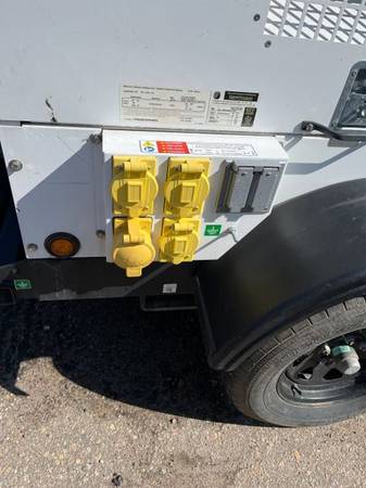 Caterpillar GENERAC, dovoz USA — foto 6 z 6