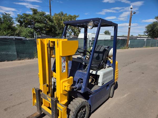 2012 FORKLIFT, dovoz USA — foto 8 z 9