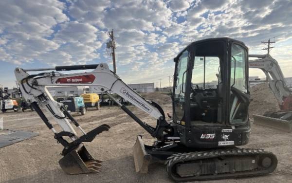 Caterpillar BOBCAT, dovoz USA — foto 2 z 4