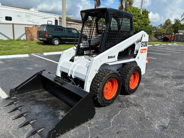 Bobcat S130, dovoz USA — foto 3 z 9