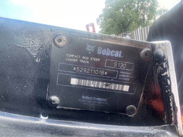 Bobcat S130, dovoz USA — foto 7 z 8
