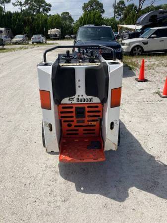 Bobcat MT85, dovoz USA — foto 6 z 10