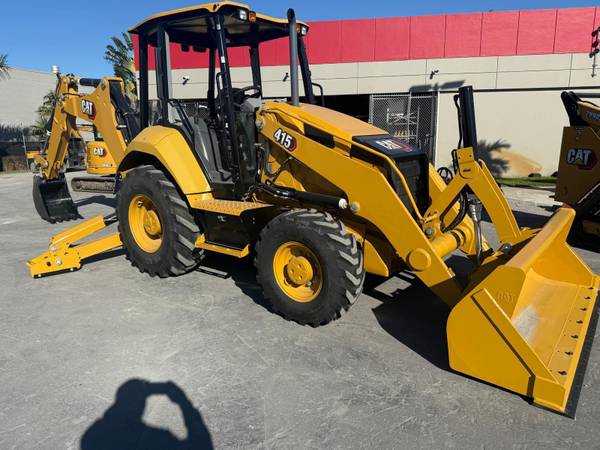 Caterpillar 415F2, dovoz USA — foto 1