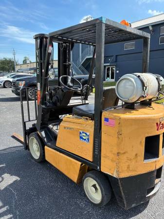 Yale, dovoz USA — foto 4 z 7