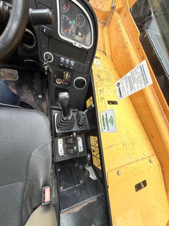 JCB 51202A4, dovoz USA — foto 11 z 12