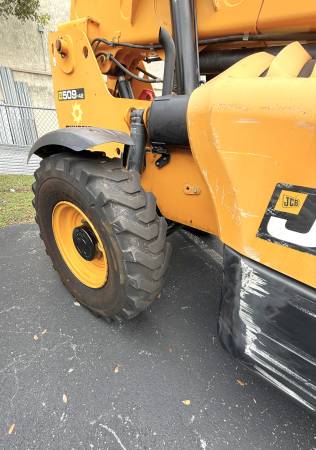 JCB 51202A4, dovoz USA — foto 4 z 12