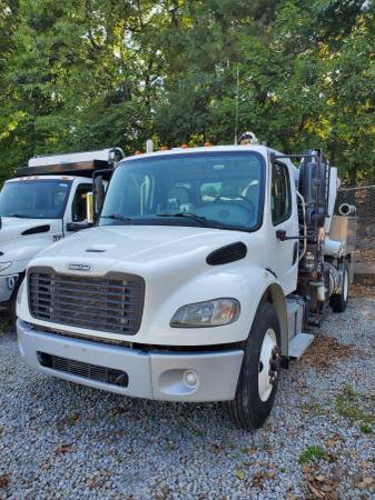 FREIGHTLINER, dovoz USA — foto 3 z 12