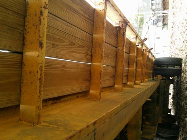 Caterpillar CUSTOM, dovoz USA — foto 8 z 12
