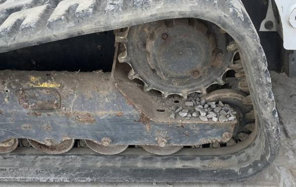 Caterpillar, dovoz USA — foto 2 z 12