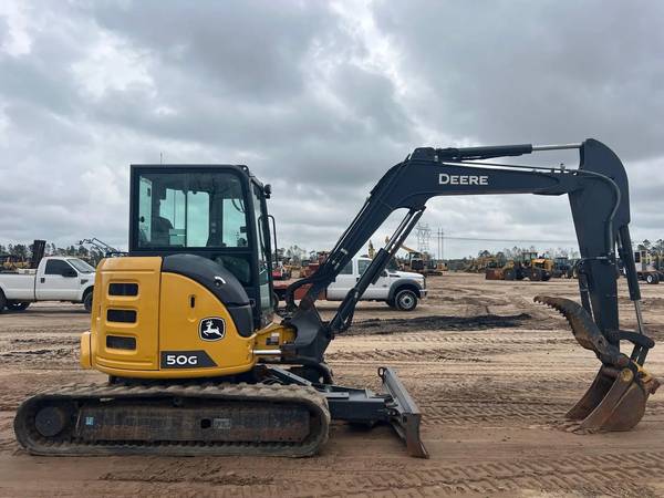 John Deere 50G, dovoz USA — foto 3 z 4