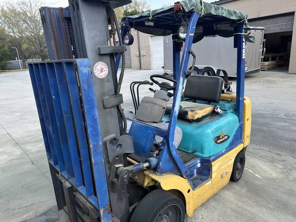 Komatsu, dovoz USA — foto 4 z 4