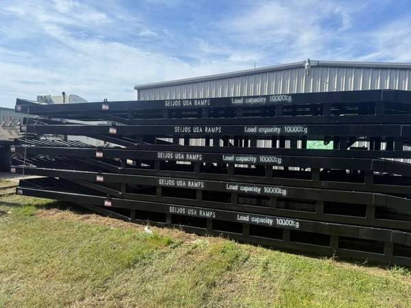 YARD, dovoz USA — foto 11 z 12