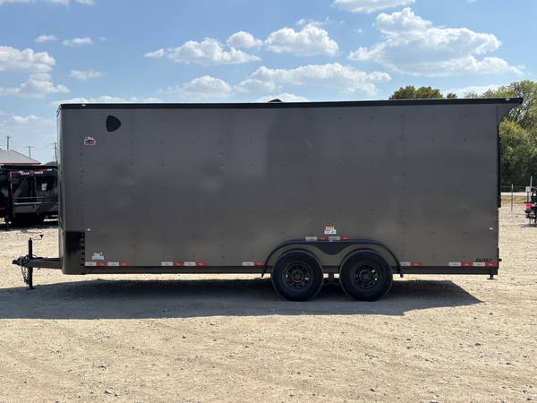 Bobcat ELITE, dovoz USA — foto 6 z 12