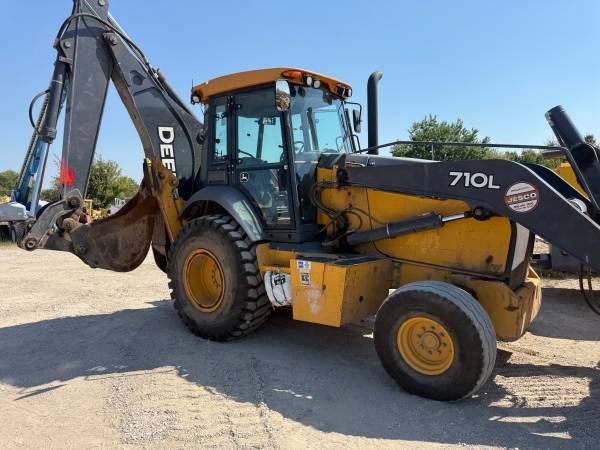 John Deere BACKHOE, dovoz USA — foto 1