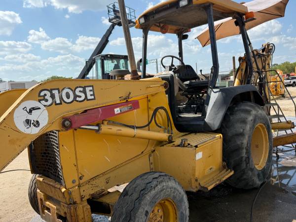 John Deere BACKHOE, dovoz USA — foto 2 z 12