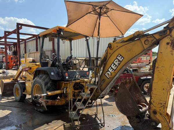 John Deere BACKHOE, dovoz USA — foto 5 z 12