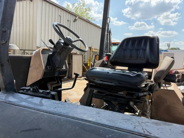 John Deere BACKHOE, dovoz USA — foto 6 z 12