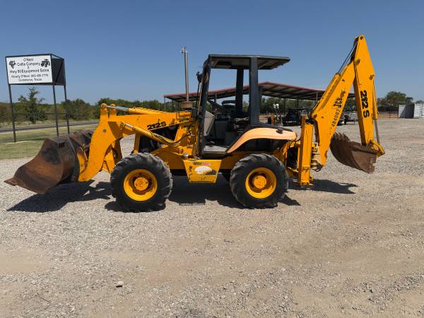 JCB 212S, dovoz USA — foto 2 z 11