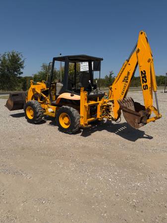 JCB 212S, dovoz USA — foto 3 z 11