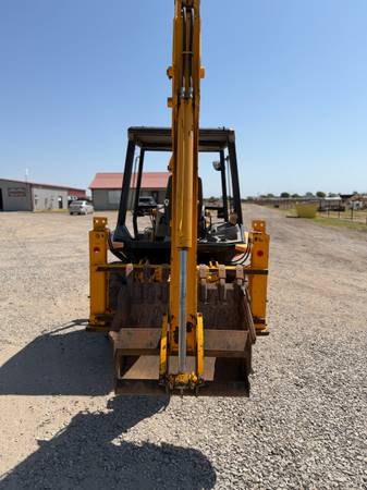 JCB 212S, dovoz USA — foto 4 z 11