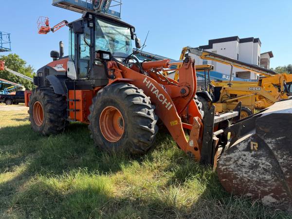 Hitachi LOADER, dovoz USA — foto 1